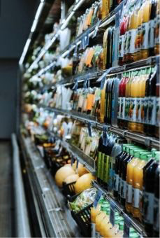 Temperature-controlled refrigerated transport at logistics terminal